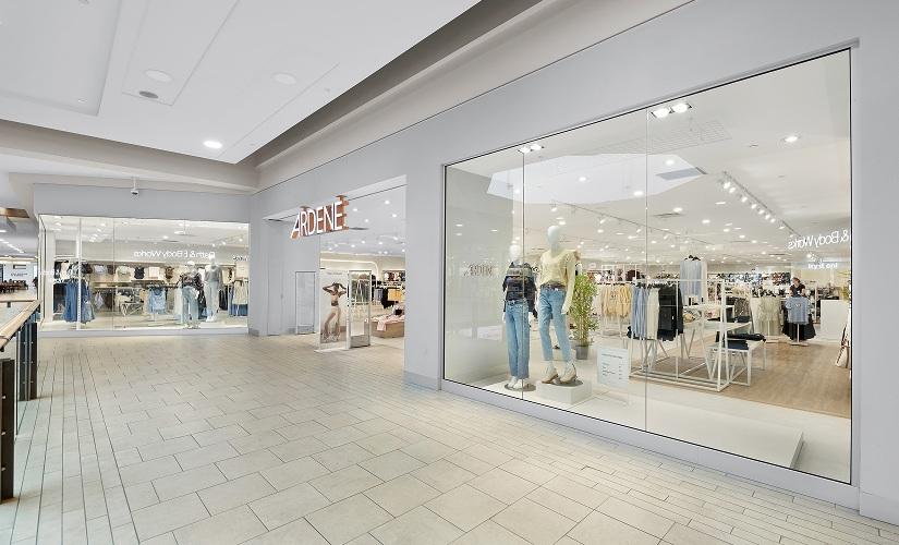 Ardene inside Kingsway Mall