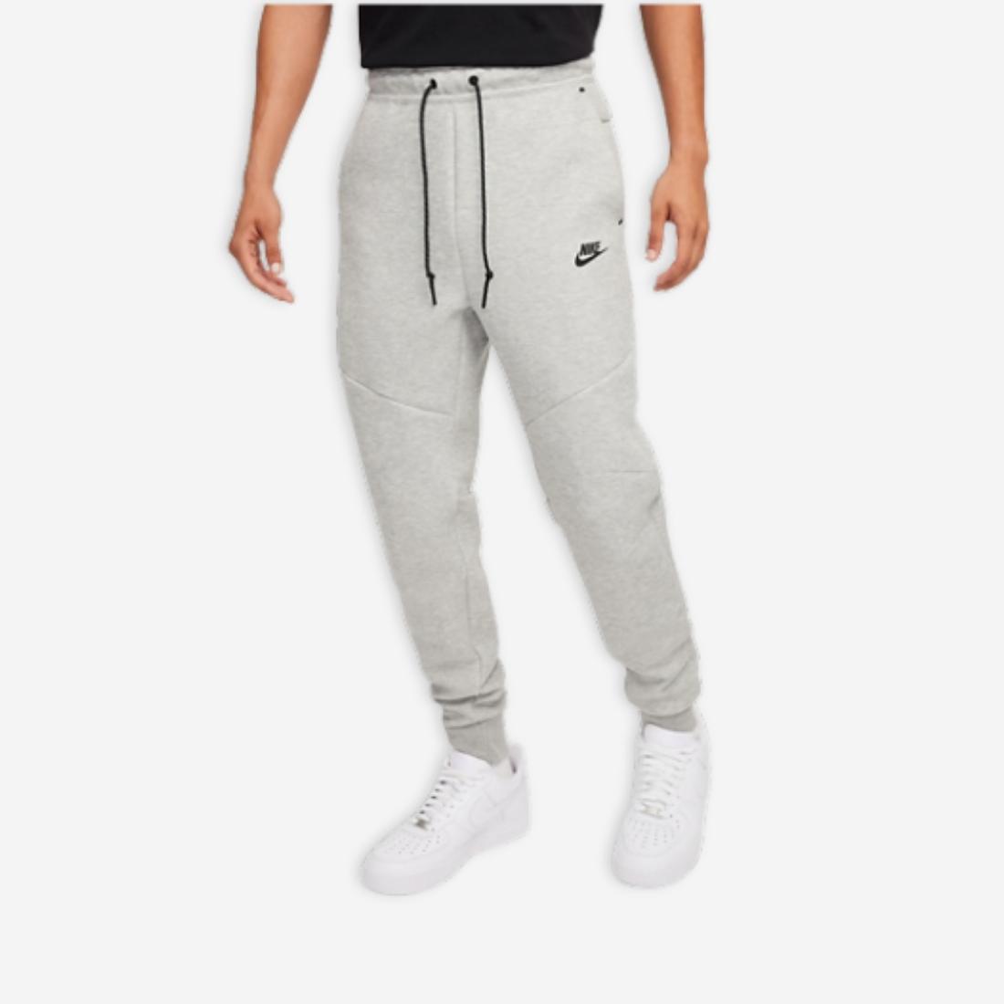 Foot Locker | Joggers