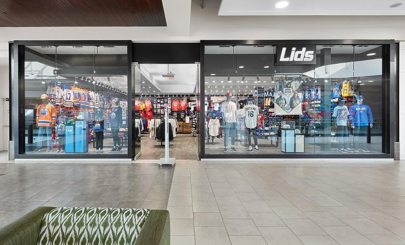 Lids (Upper Level) inside Kingsway Mall