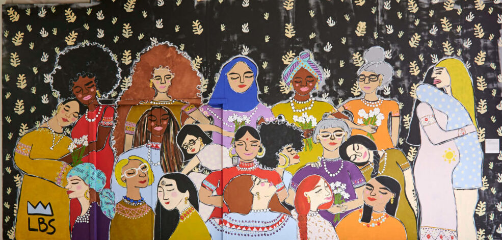 “Mujeres Divinas” mural by Lauren Sanchez.