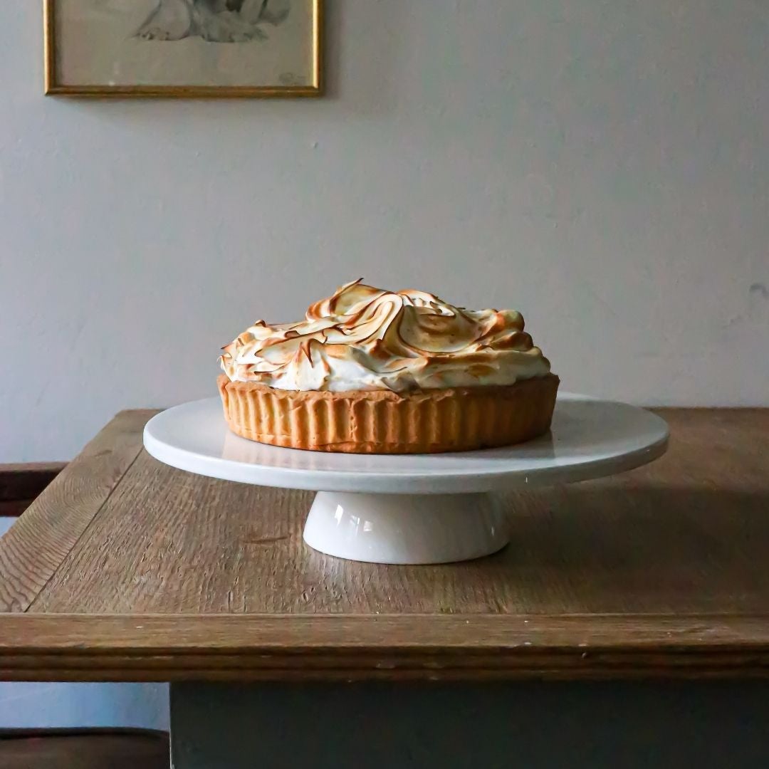 White cake stand